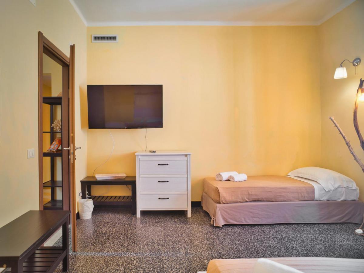 2 Passi Dal Mare Hotel Finale Ligure Ngoại thất bức ảnh